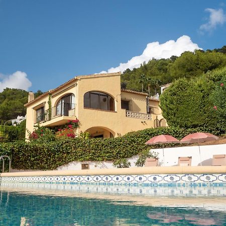 Authentic Groundfloor Apartment In Beautiful Villa, Хавеа Экстерьер фото