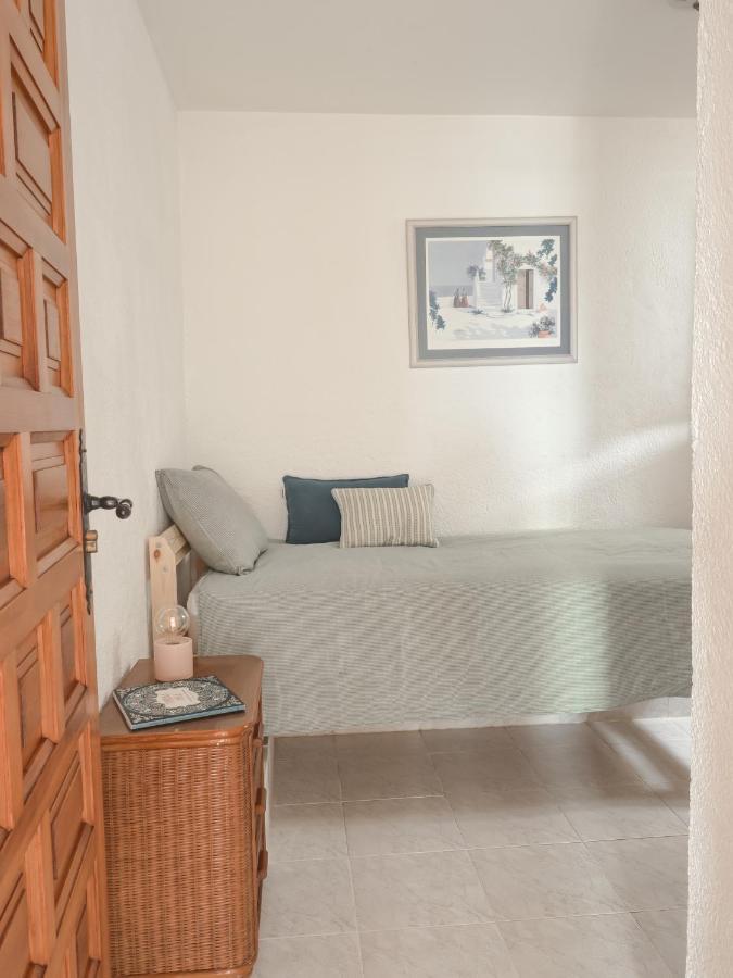 Authentic Groundfloor Apartment In Beautiful Villa, Хавеа Экстерьер фото